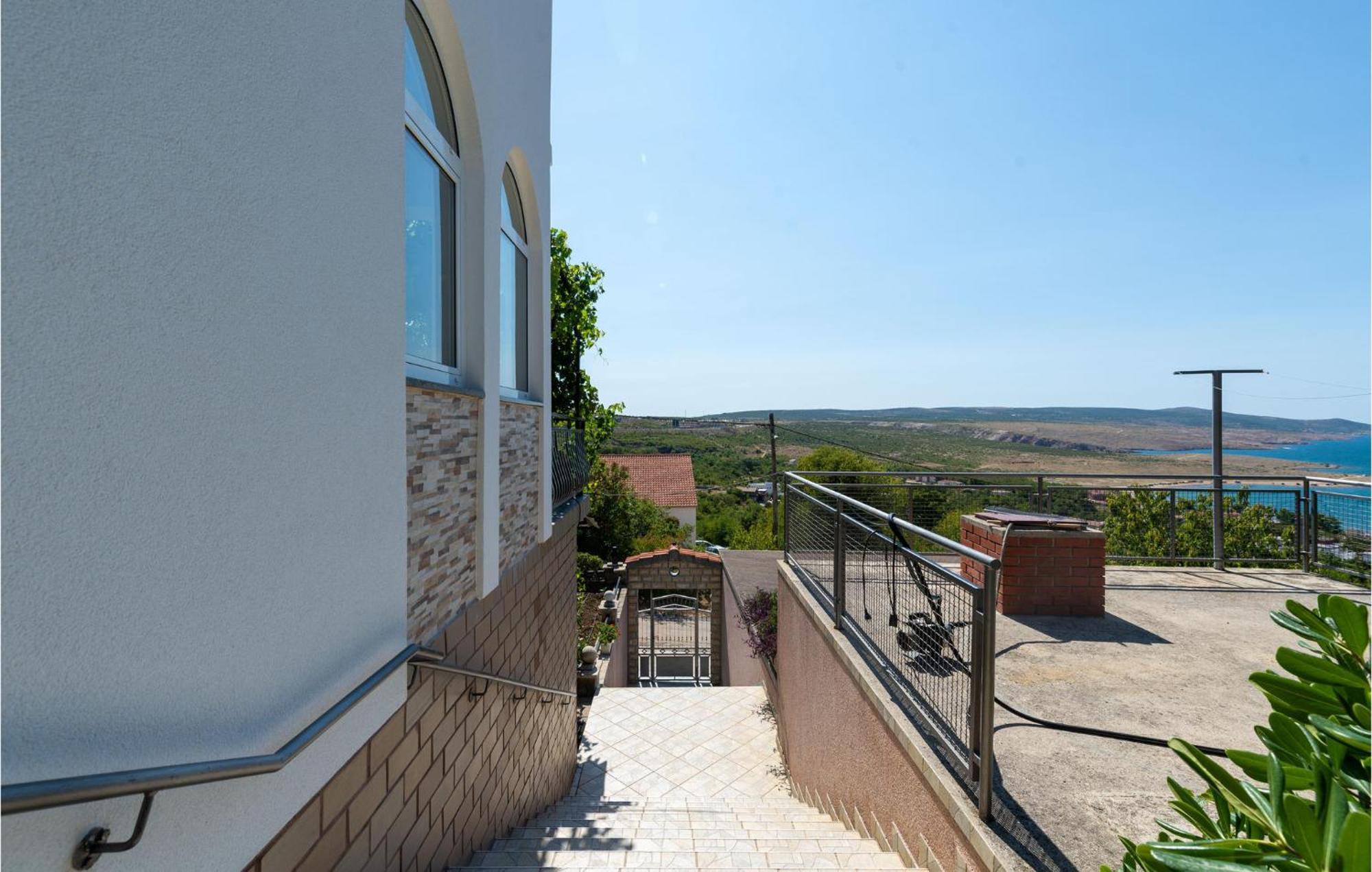 Three-Bedroom Apartment in Rovanjska Buitenkant foto
